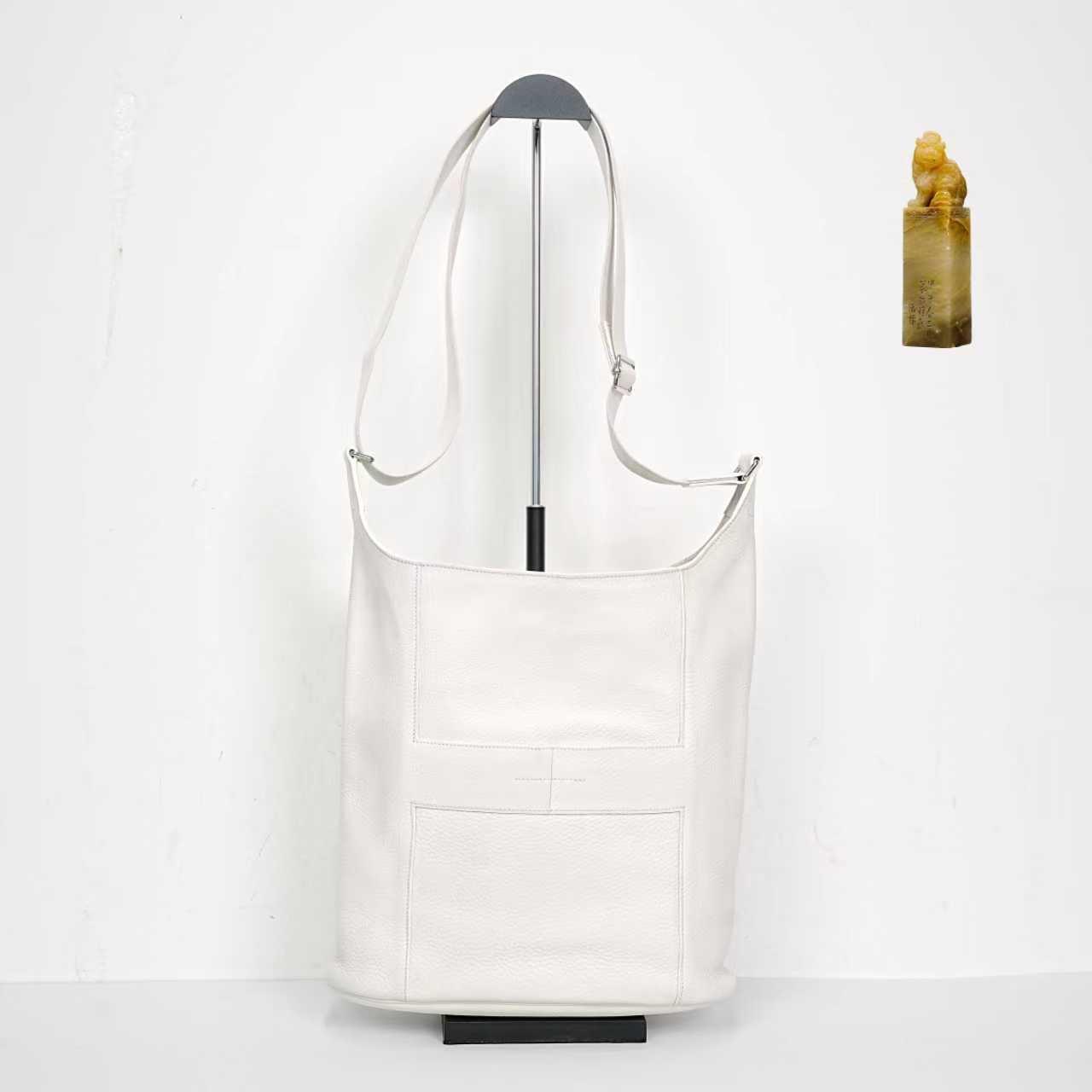 Hermes - Other - Leather - White - (Other)