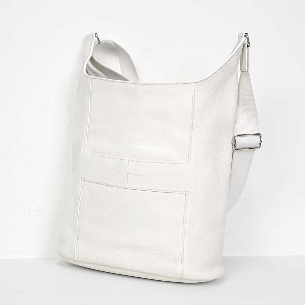Hermes - Other - Leather - White - (Other)