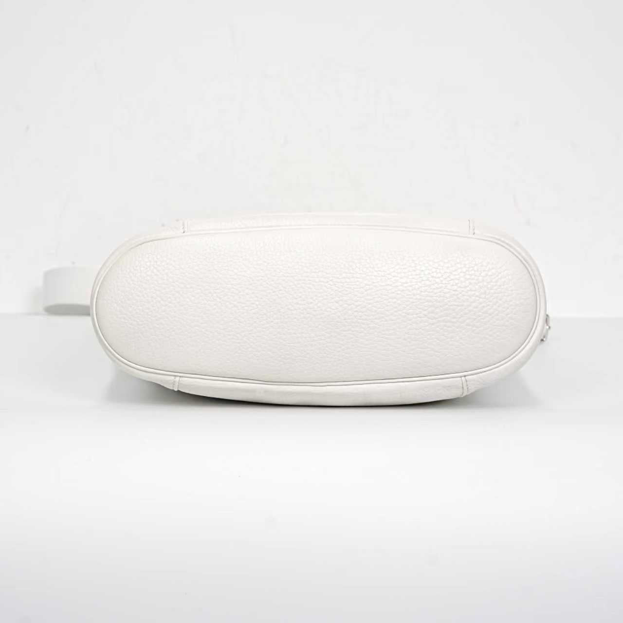 Hermes - Other - Leather - White - (Other)