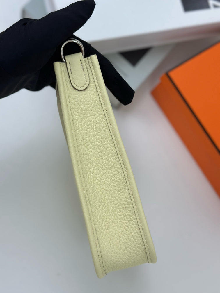 Hermès - Other - Leather - Yellow - (mini)
