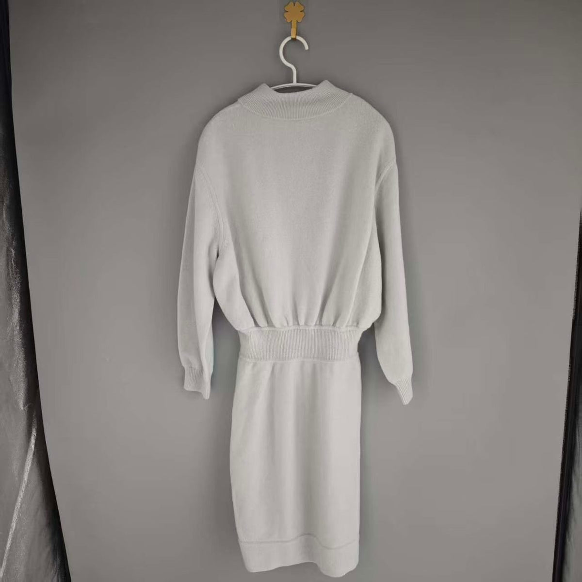Hermès - Other - Silk - Grey - (36)