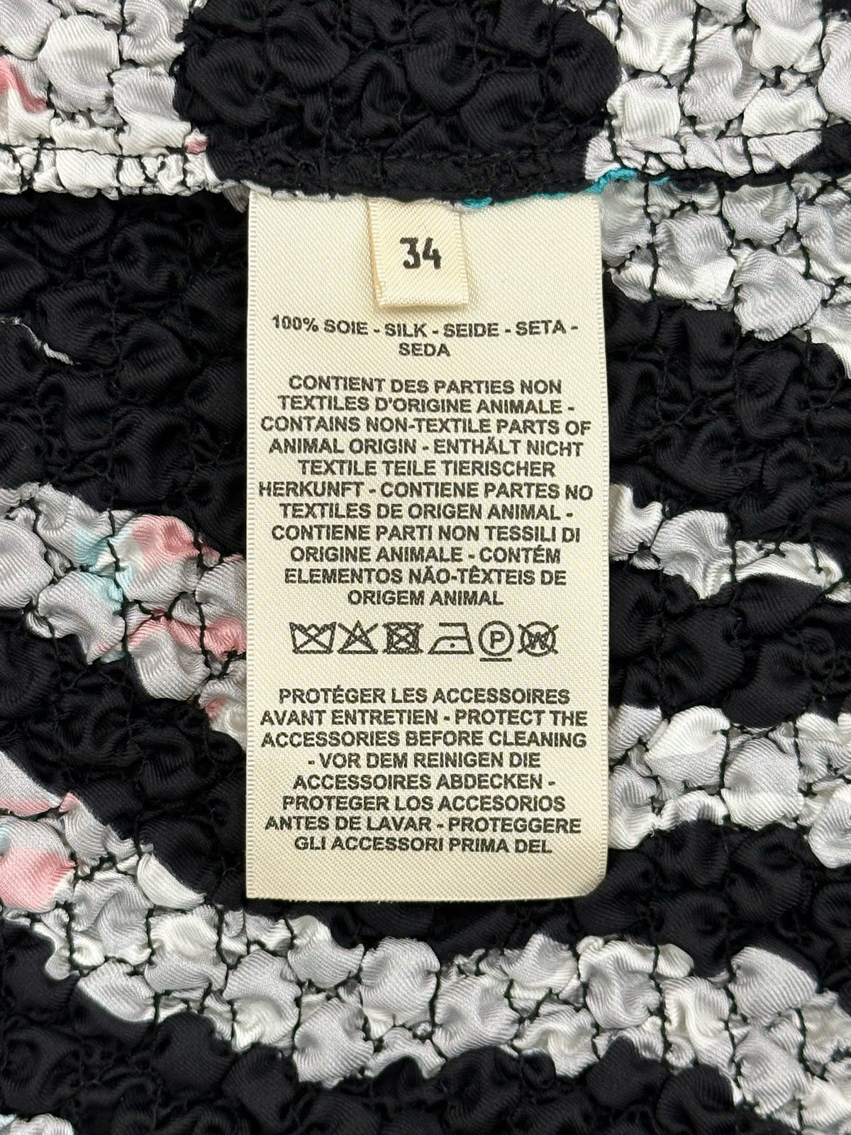 Hermès - Other - Silk - Multicolour - (34)