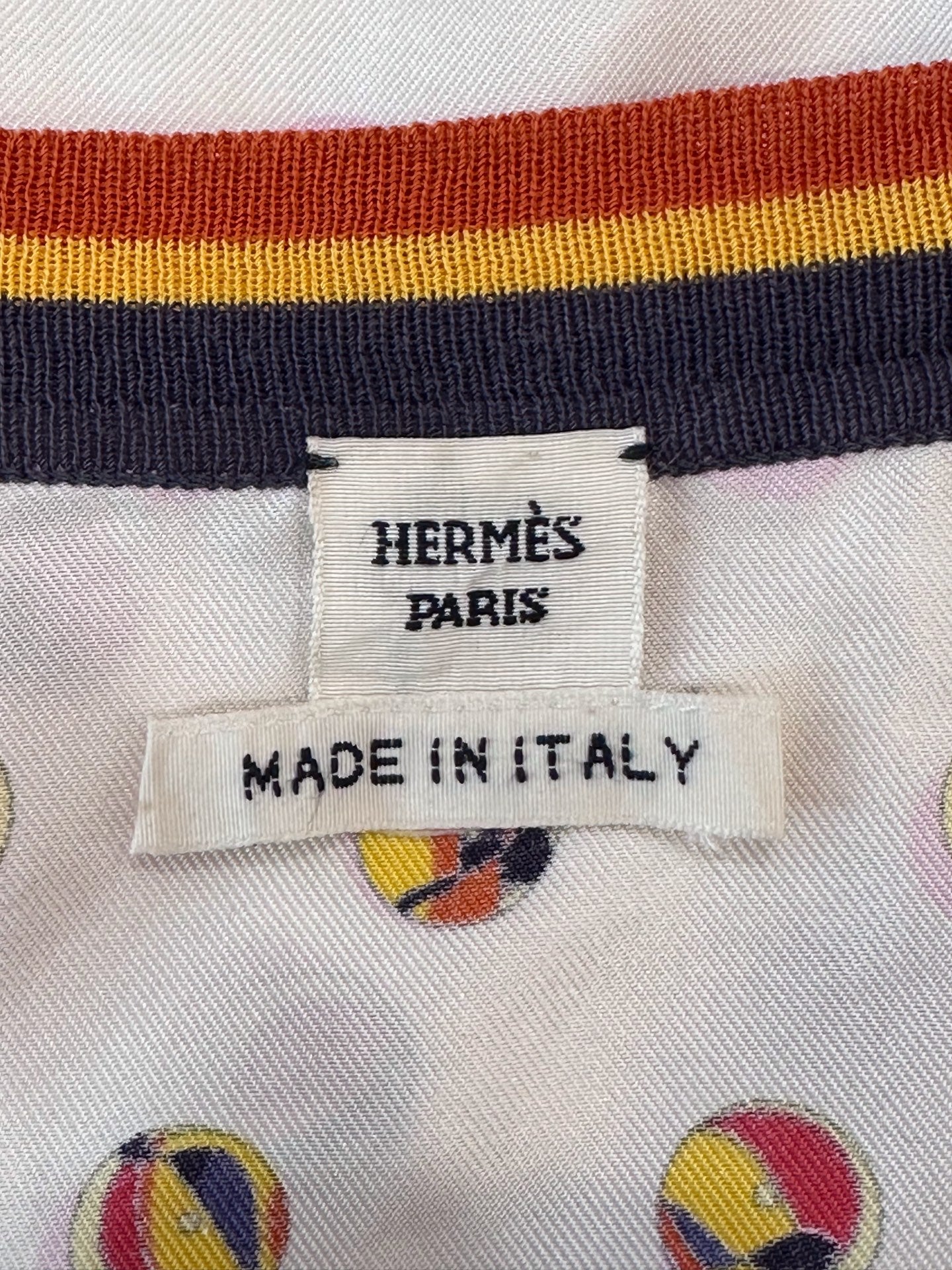 Hermès - Other - Silk - Multicolour - (36)