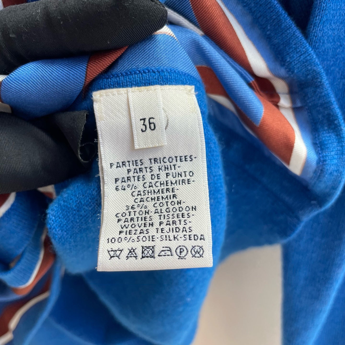 Hermès - Other - Silk - Multicolour - (36)