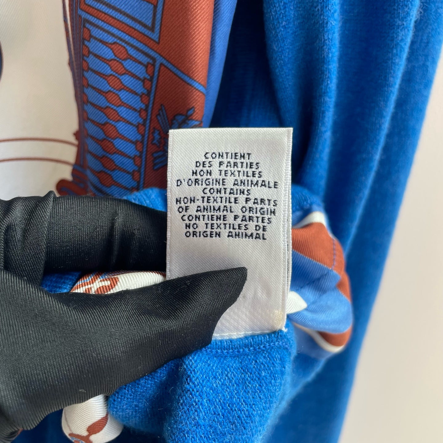 Hermès - Other - Silk - Multicolour - (36)