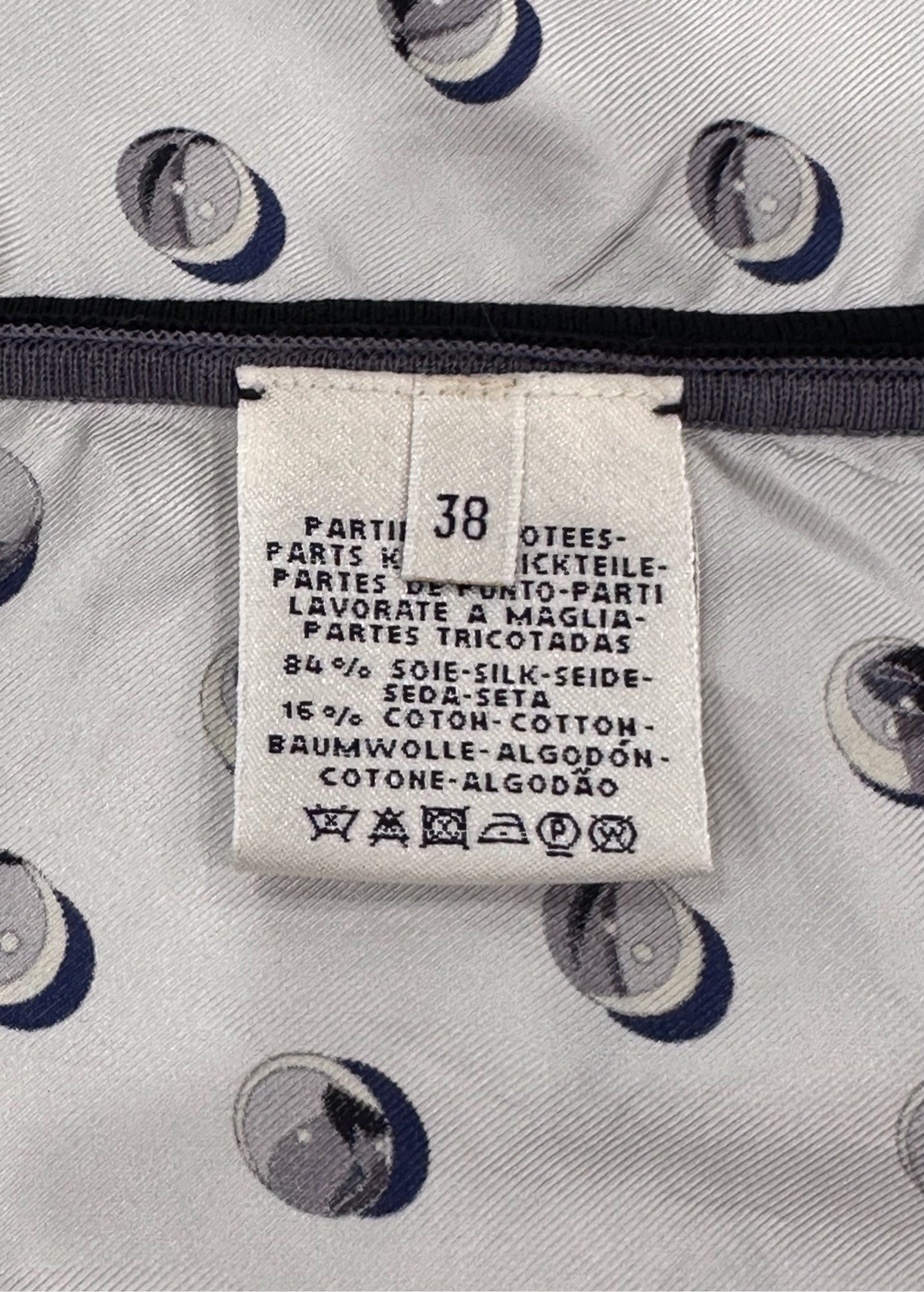 Hermès - Other - Silk - Multicolour - (38)
