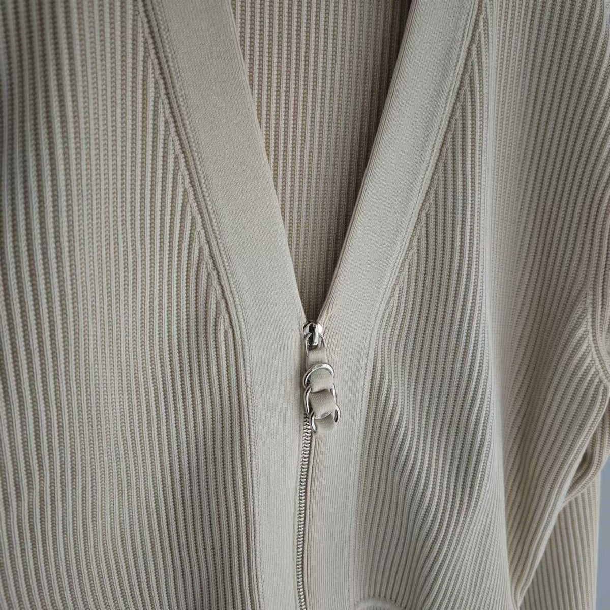 Hermès - Other - Viscose - Beige - (38)