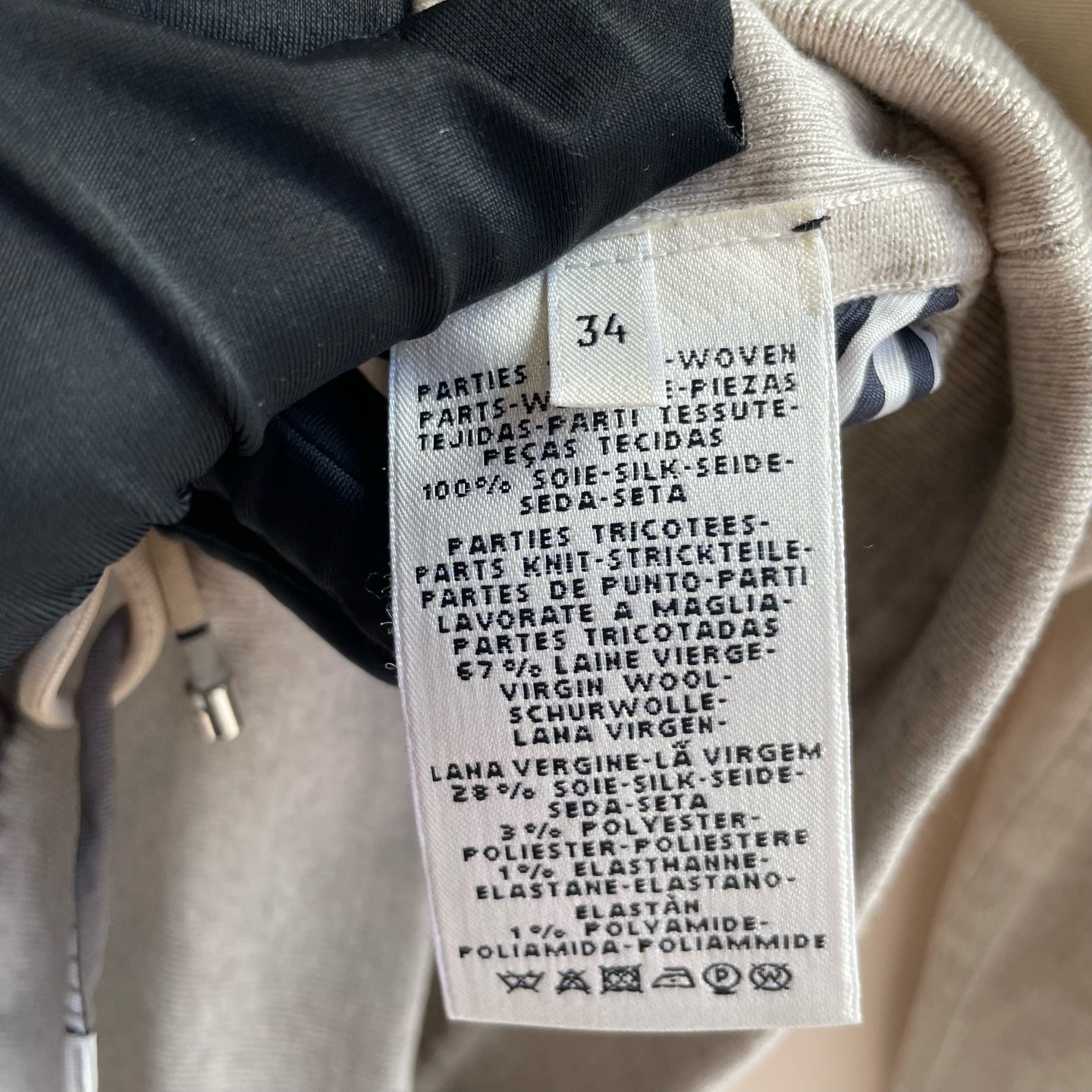 Hermès - Other - Wool - Beige - (34)