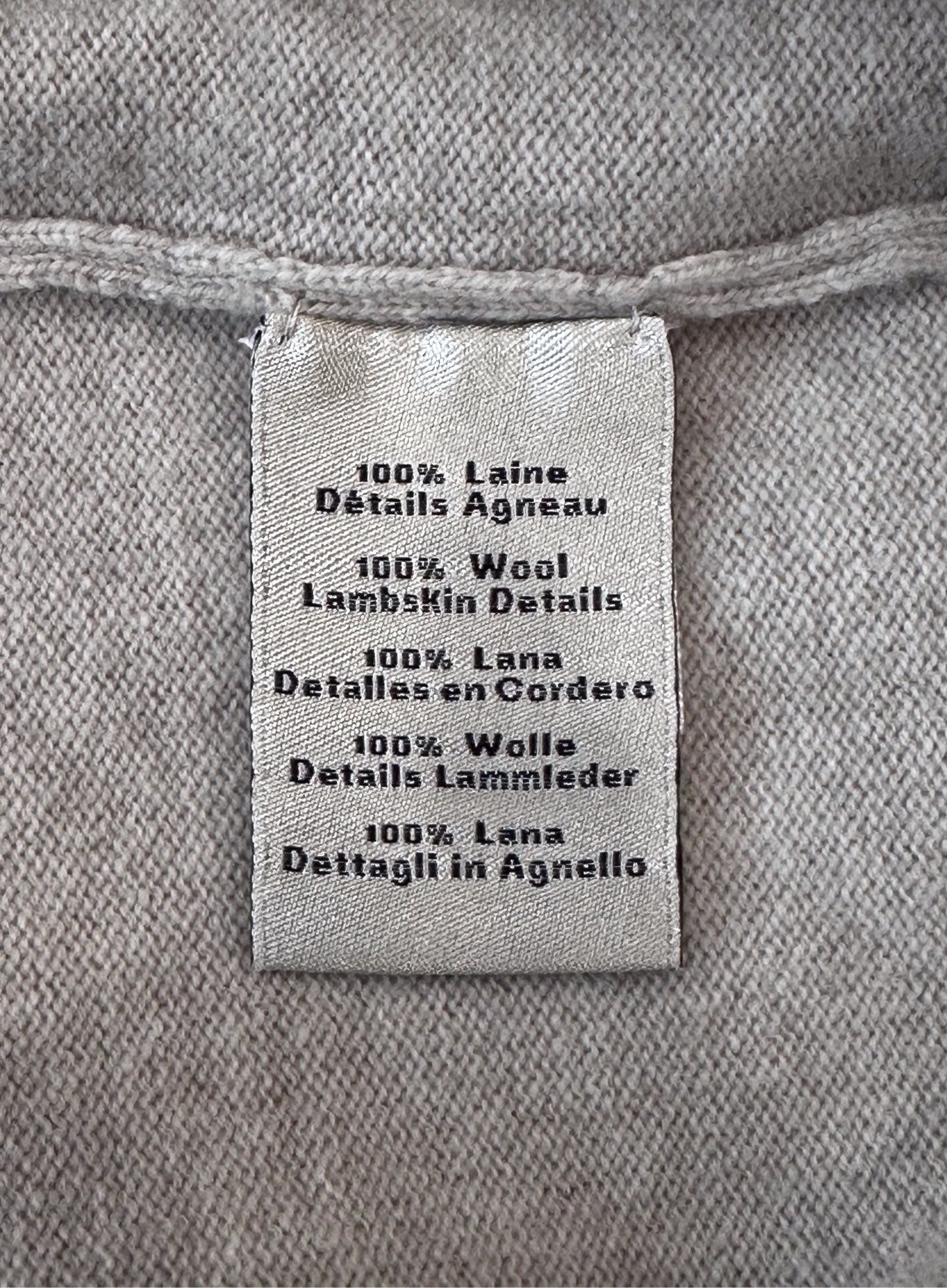 Hermès - Other - Wool - Beige - (L)