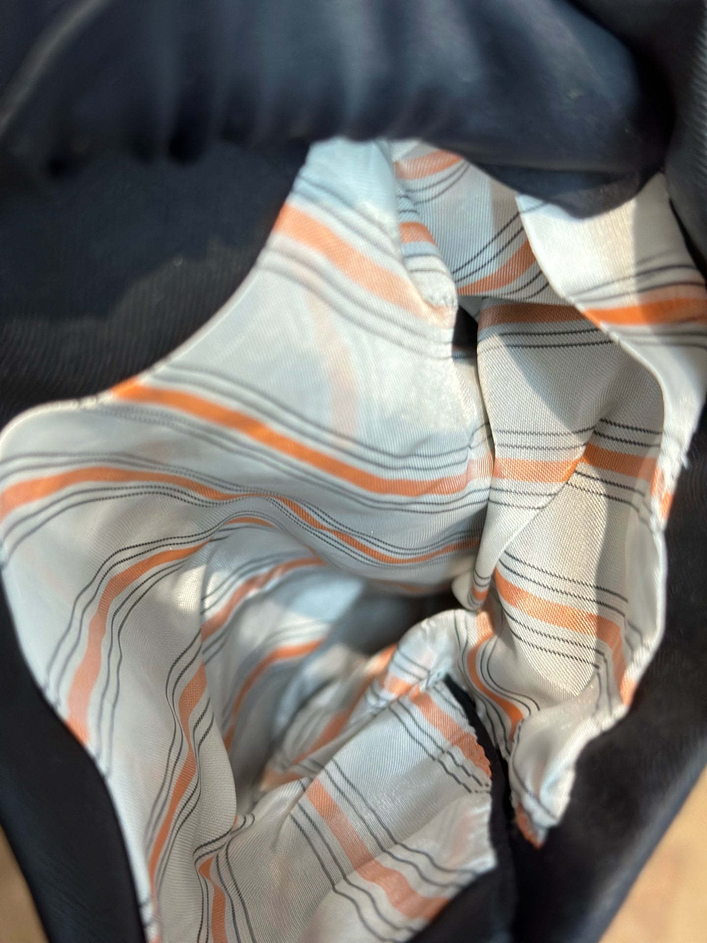 Hermès - Other - Wool - Black - (46)