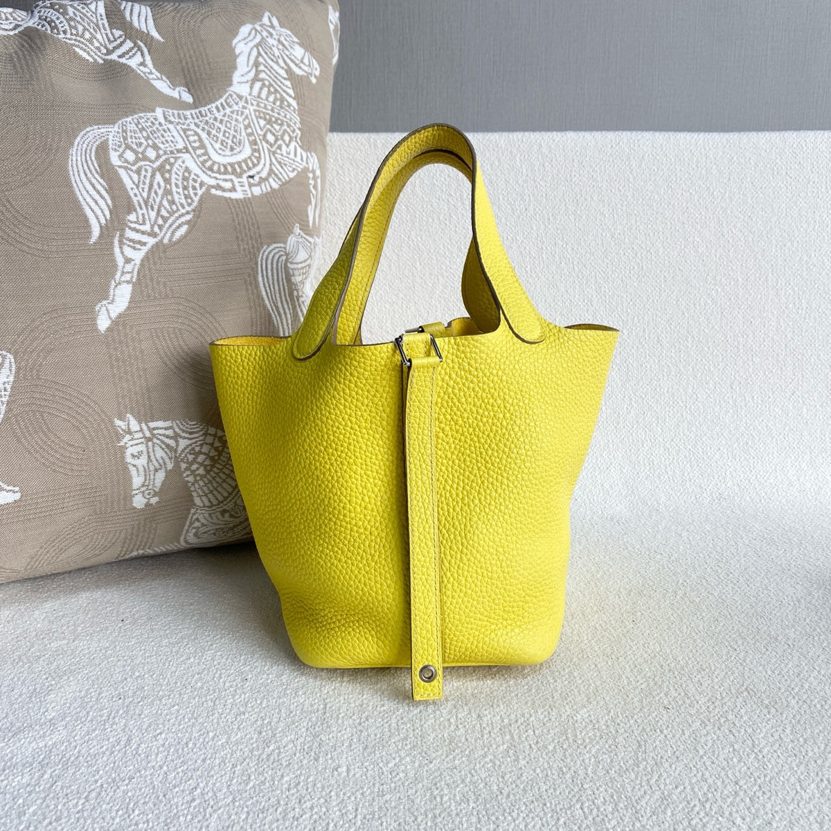 Hermes - Picotin 18 - Leather - Yellow - (mini)