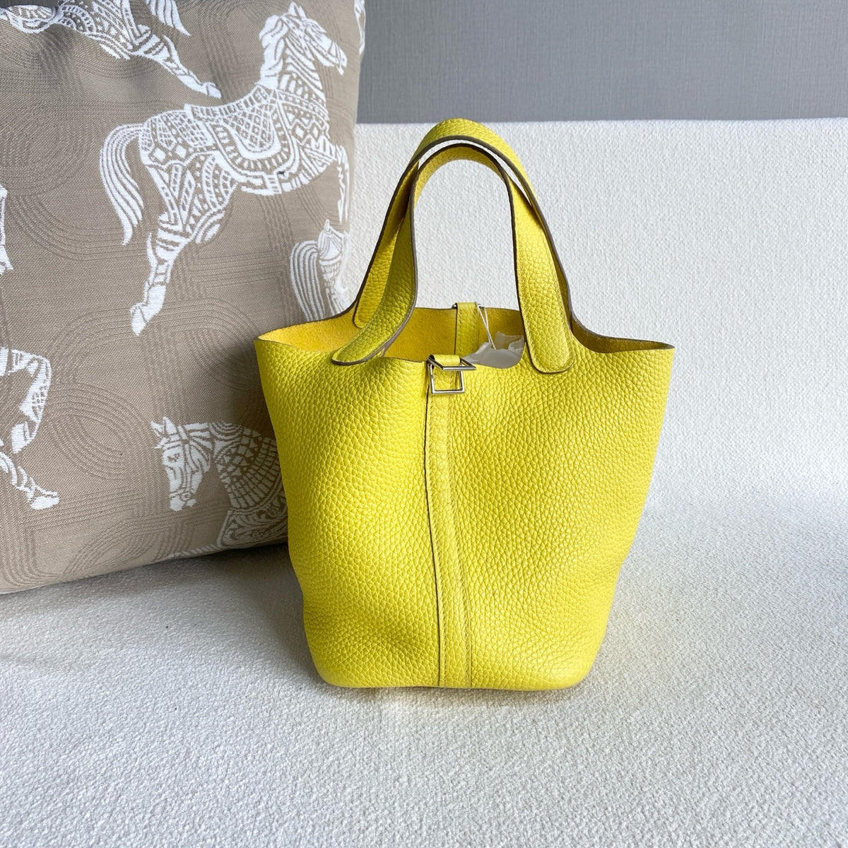 Hermes - Picotin 18 - Leather - Yellow - (mini)
