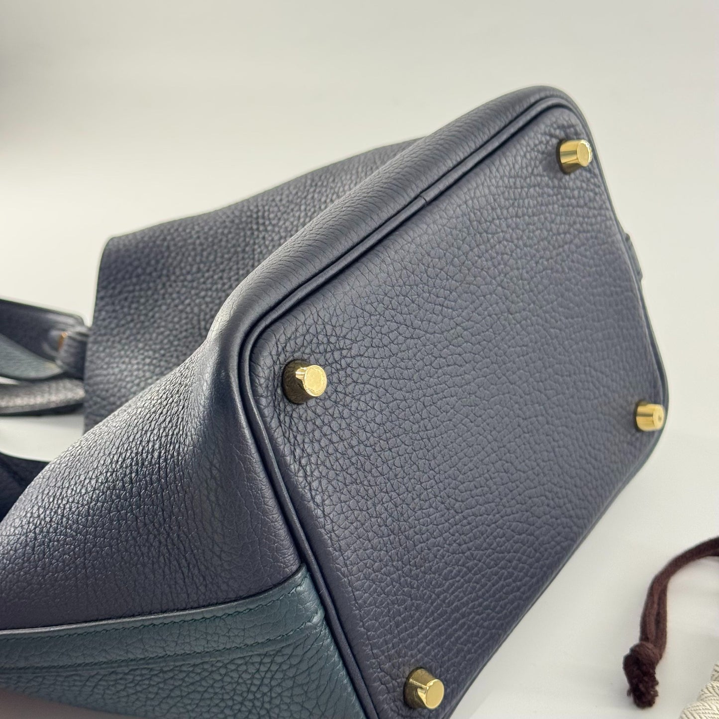 Hermès - Picotin Lock 18 - Grained leather - Deep Blue and Teal Green Bi-Color with Gold-Tone Hardware - (mini)