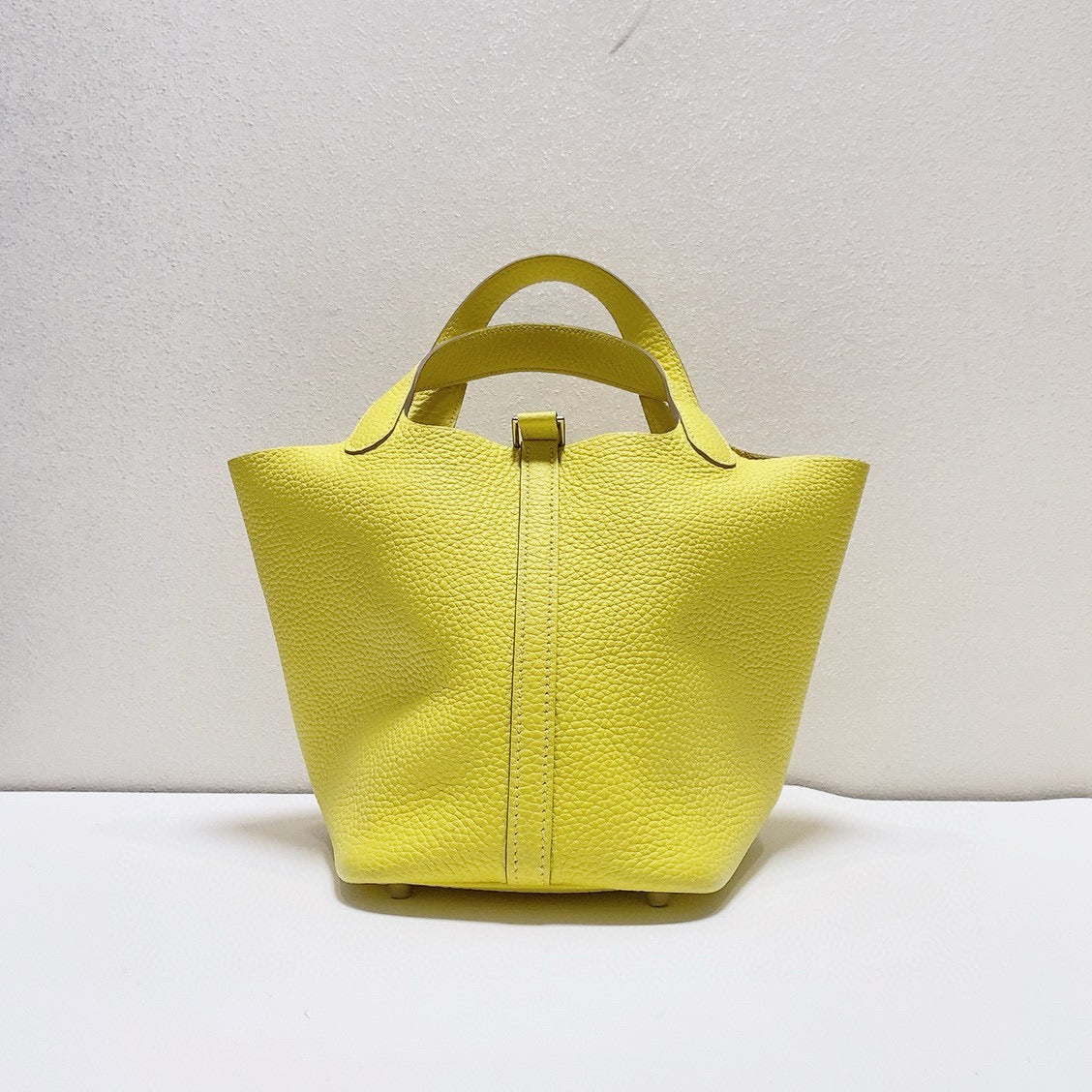 Hermès - Picotin Lock 18 - Taurillon Clemence leather - Lemon Yellow - (mini)