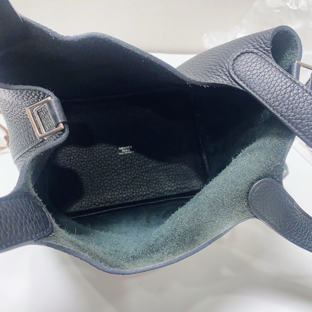 Hermès - Picotin Lock 18 - Togo leather - Black with Silver-tone Hardware - (mini)