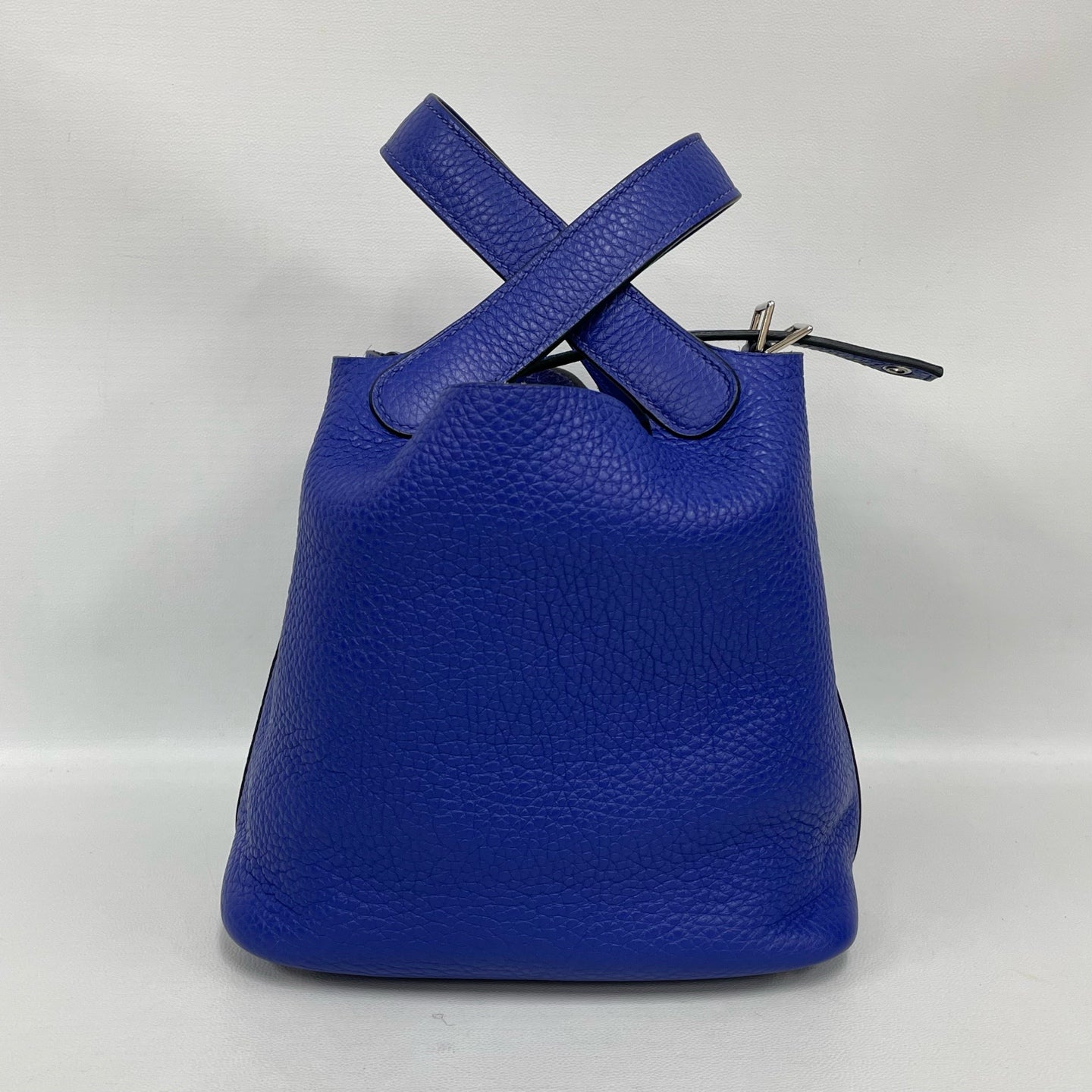 Hermes - Picotin Lock 18 - Togo leather - Electric Blue with Silver-Tone Hardware - (mini)