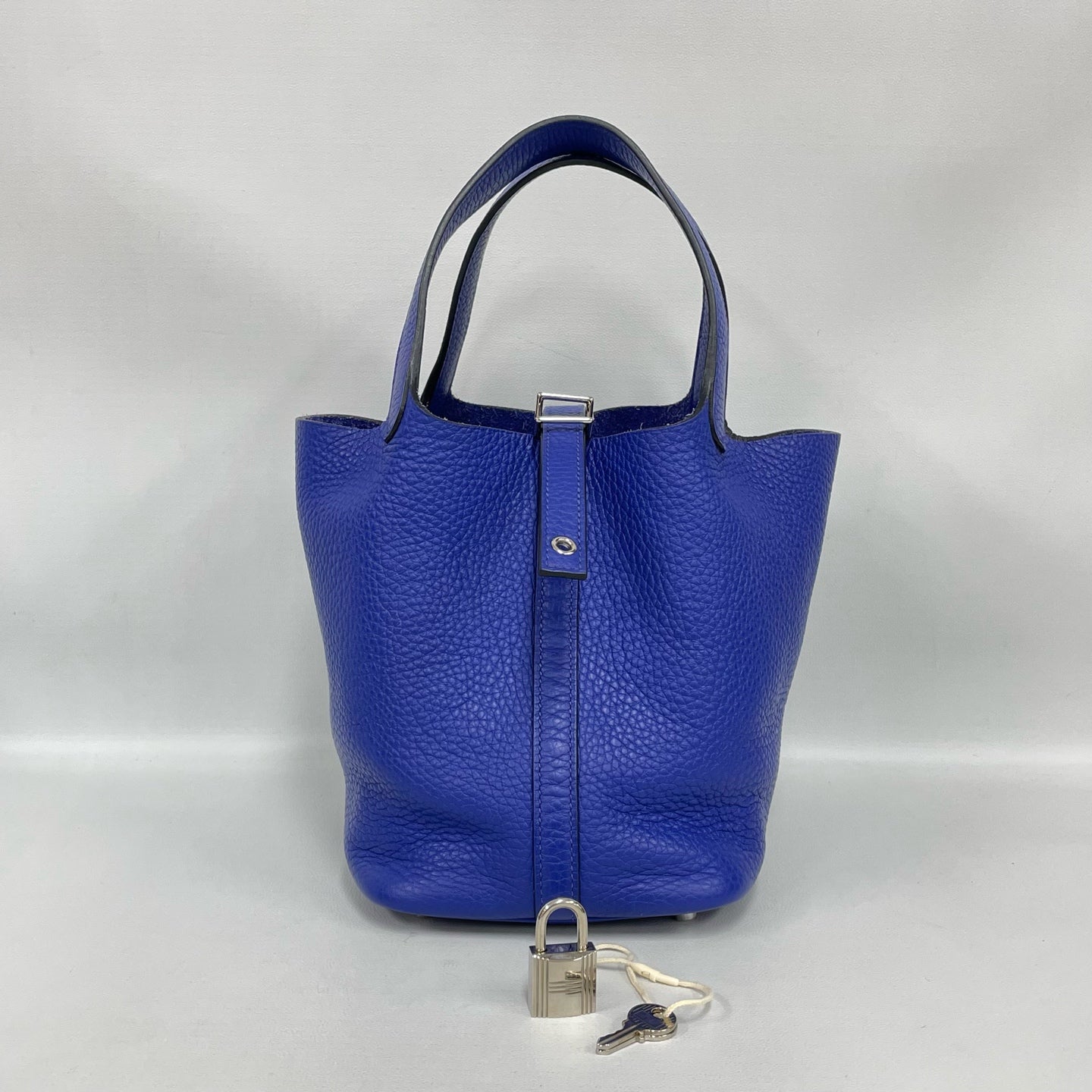 Hermes - Picotin Lock 18 - Togo leather - Electric Blue with Silver-Tone Hardware - (mini)