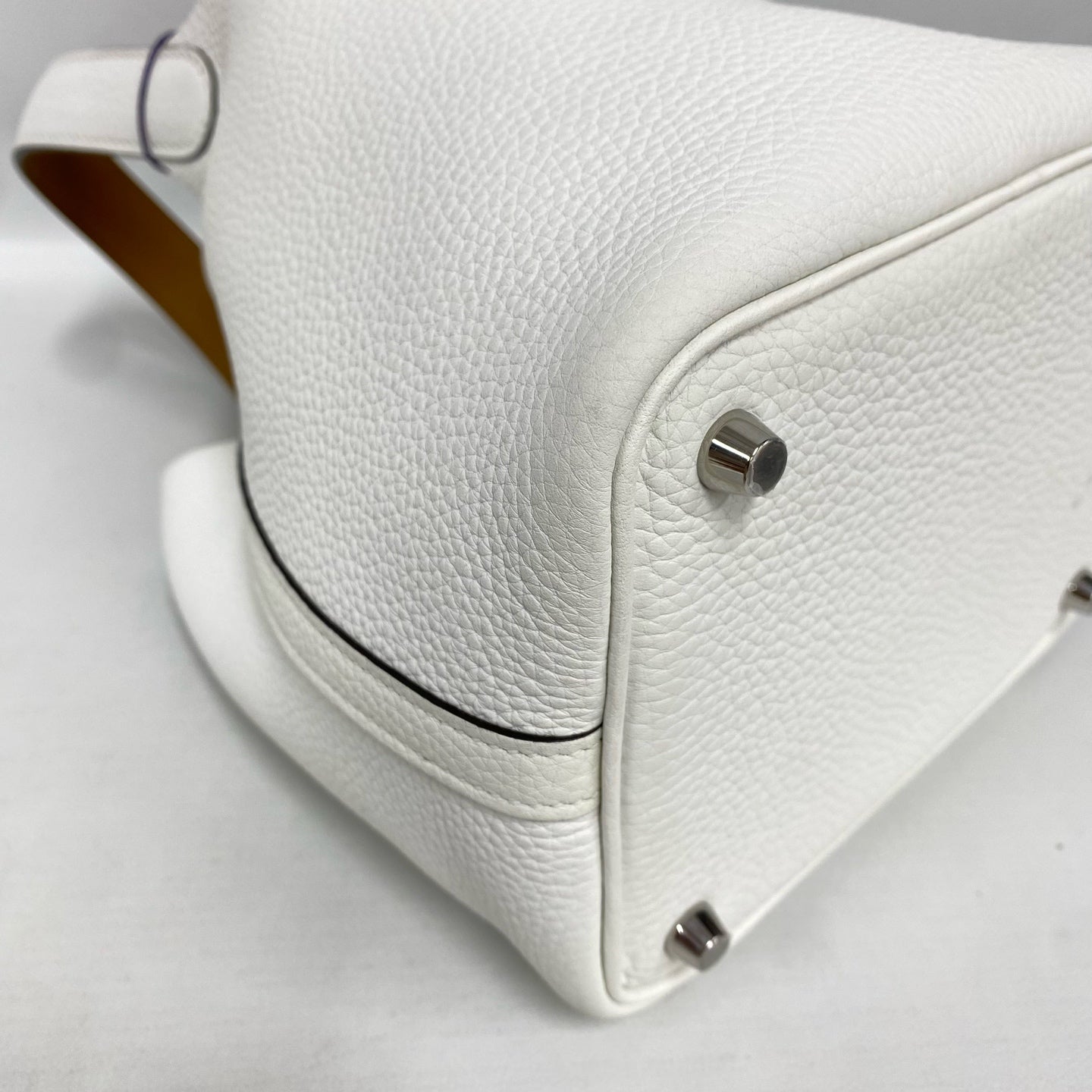 Hermès - Picotin Lock 18 - Togo leather - White with Palladium Hardware - (Mini)