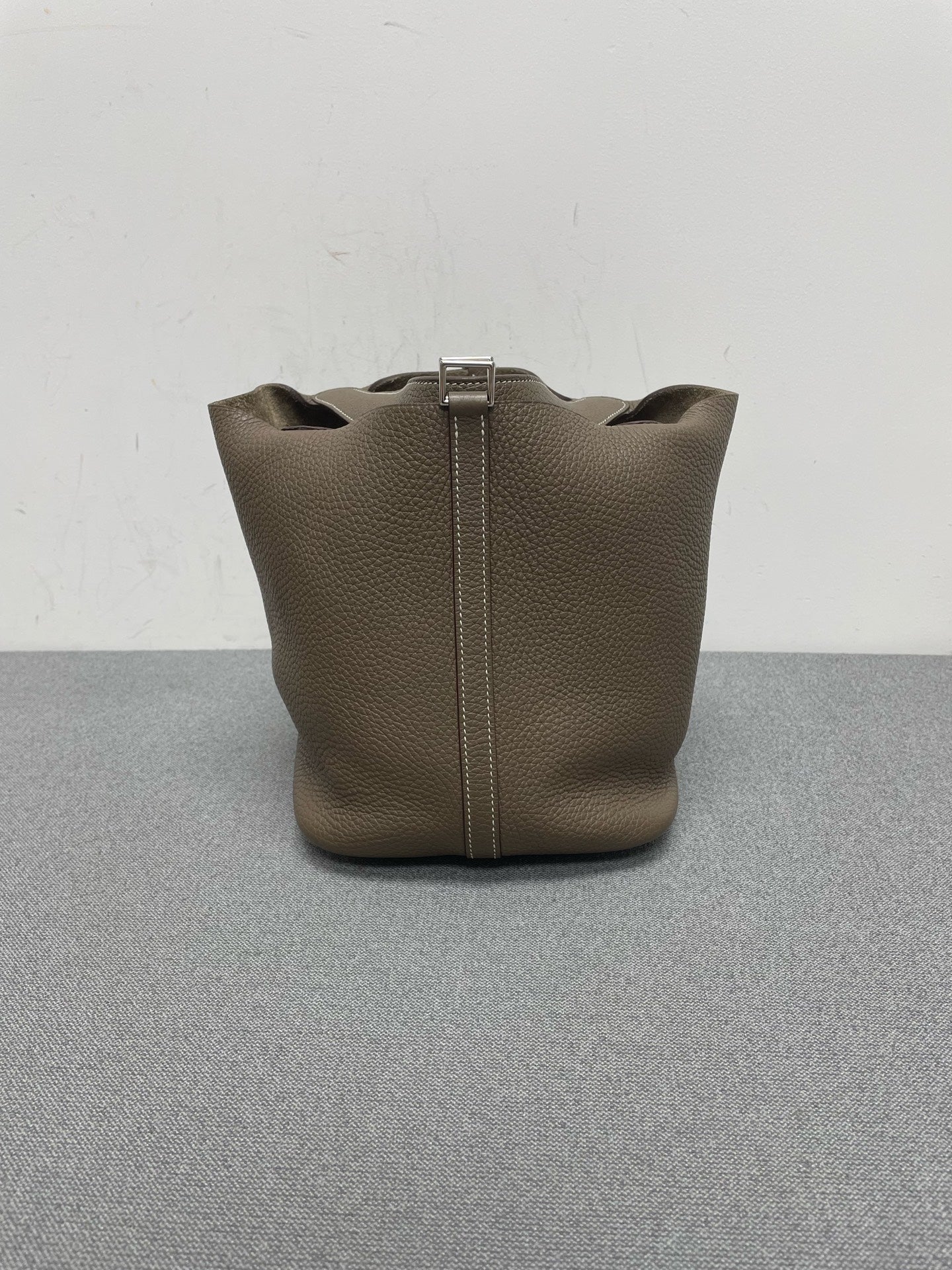 Hermès - Picotin Lock 22 - Leather - Grey - (Medium)