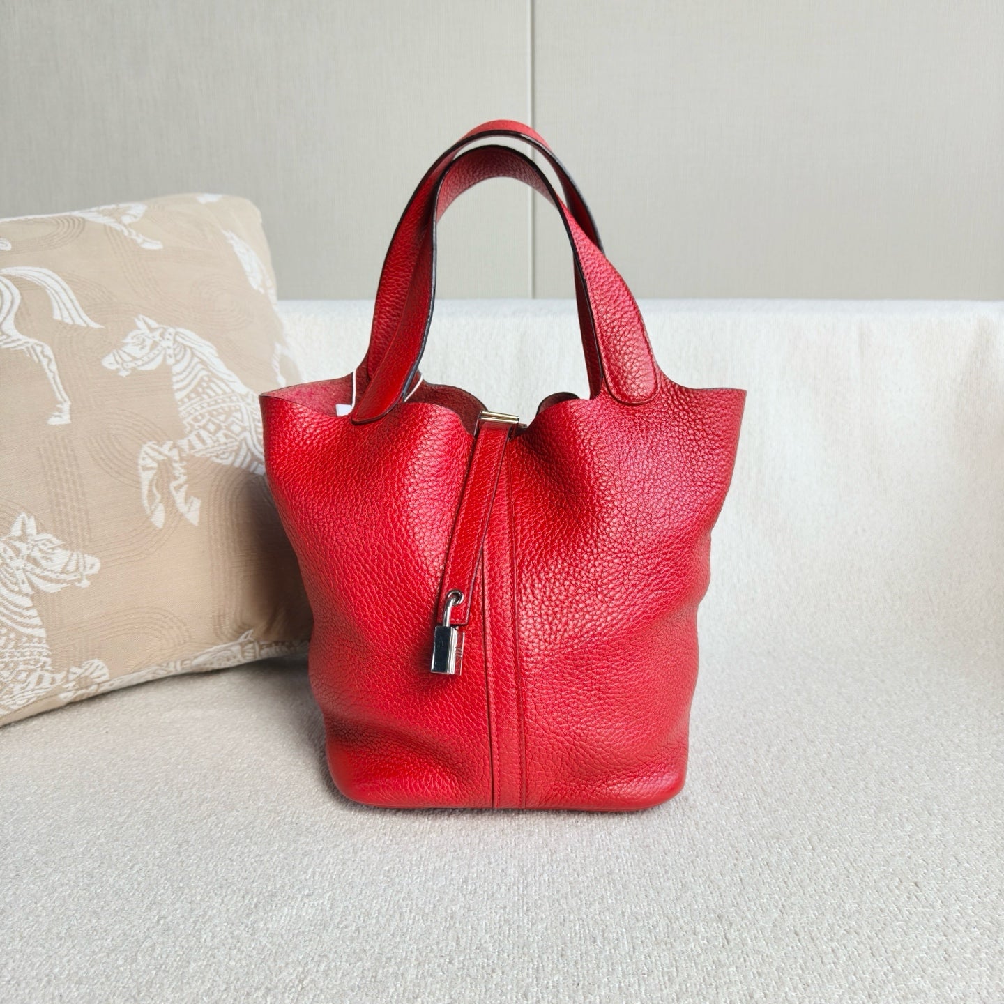 Hermes - Picotin Lock 22 - Taurillon Clemence leather - Red - (medium)