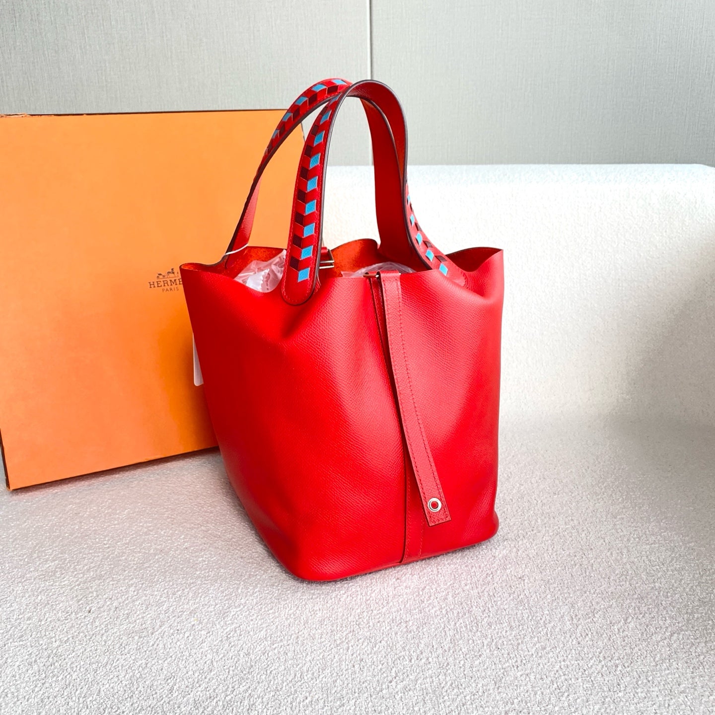 Hermès - Picotin Lock 22 with Woven Handle - Epsom leather - Red with Multicolor Woven Handle - (Medium)