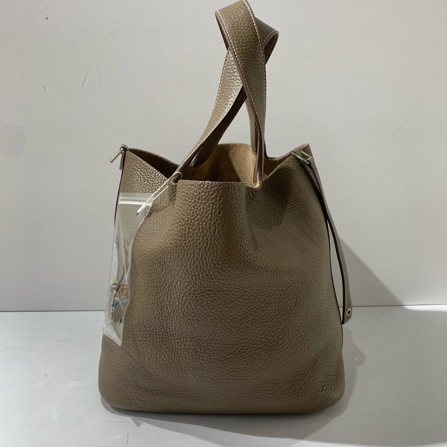 Hermès - Picotin Lock 26 - Togo leather - Elephant Grey - (medium)