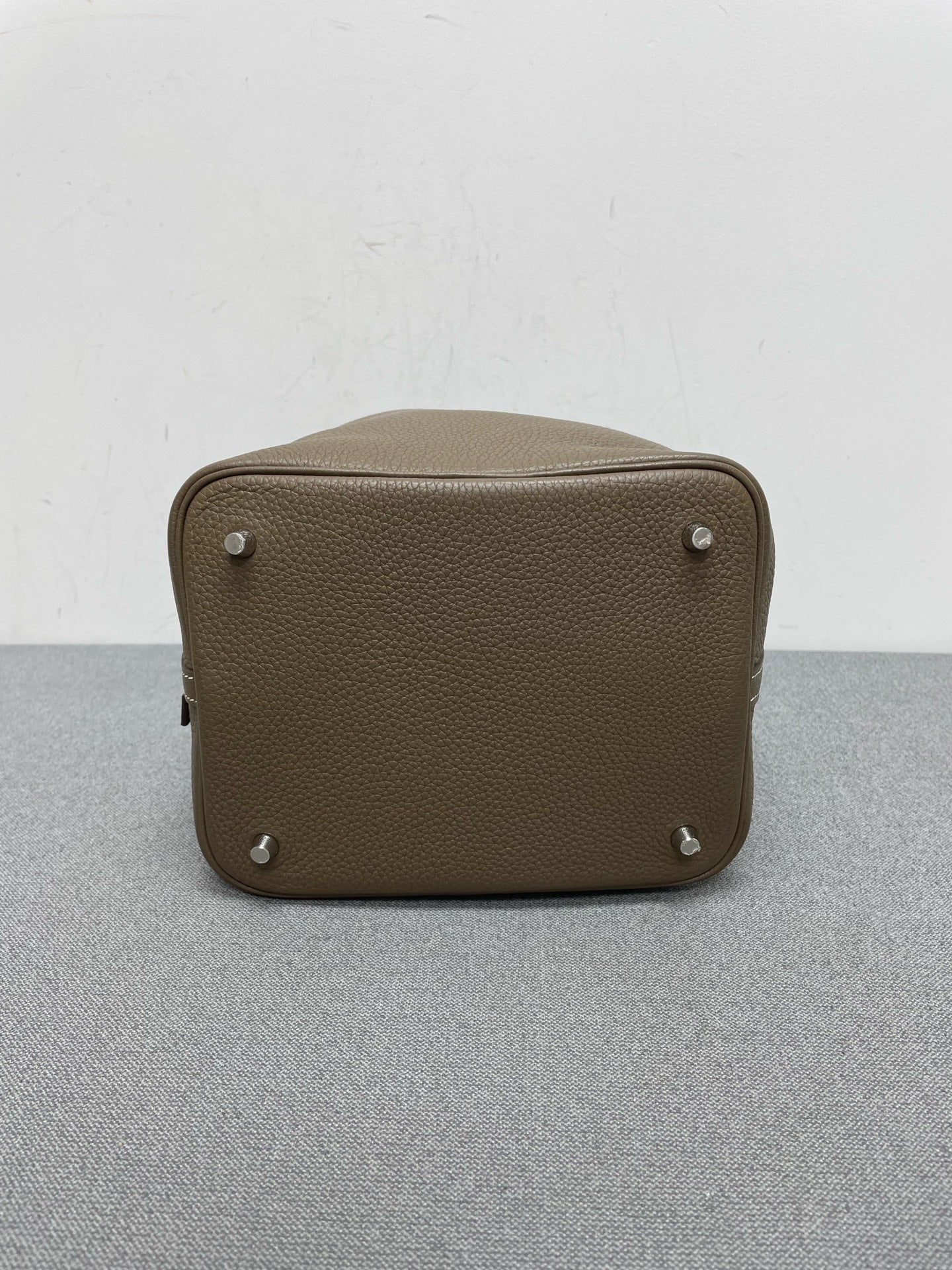 Hermès - Picotin Lock - Leather - Grey - (medium)