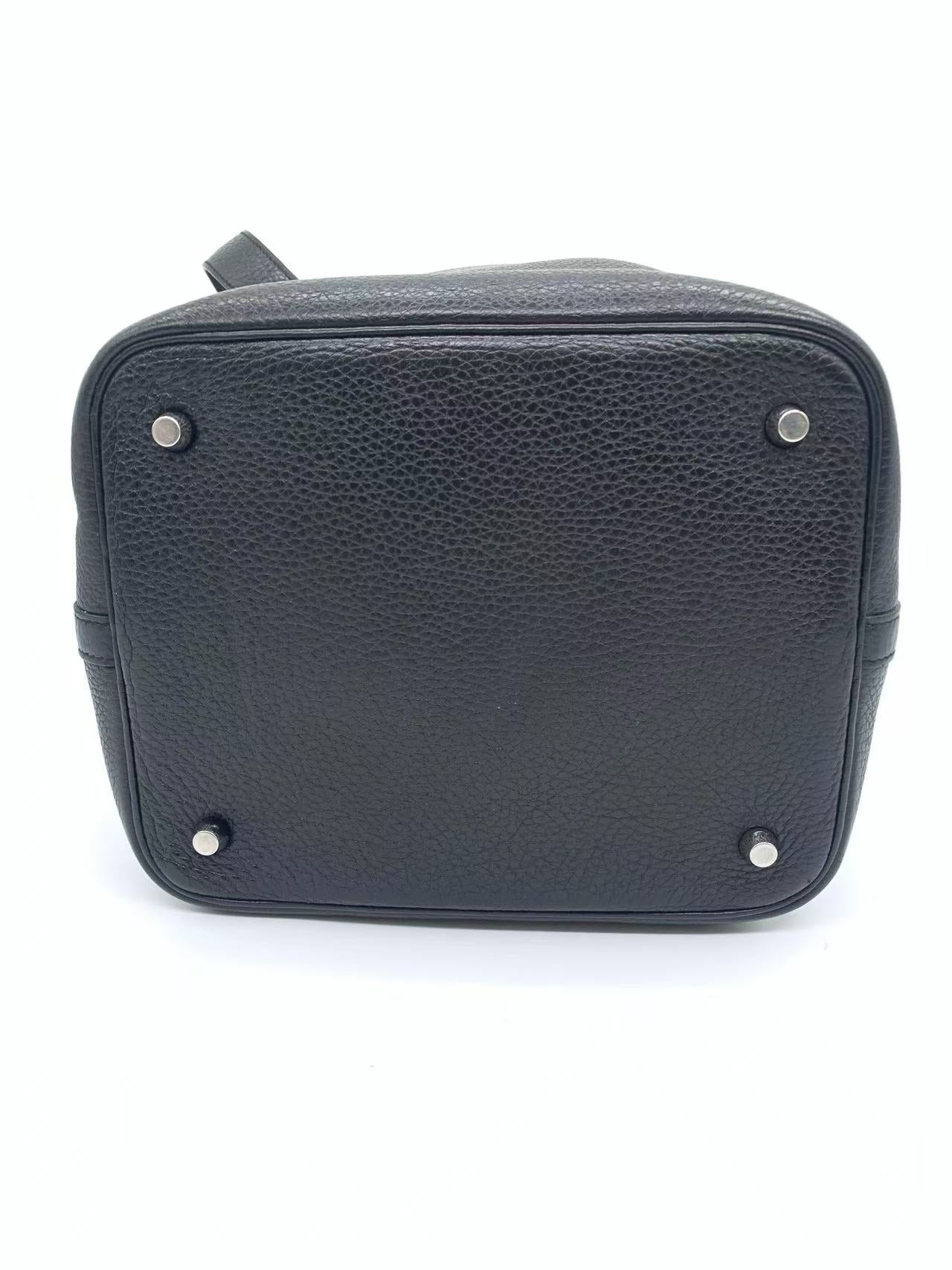 Hermès - Picotin Lock - Taurillon Clemence leather - Black - (22)