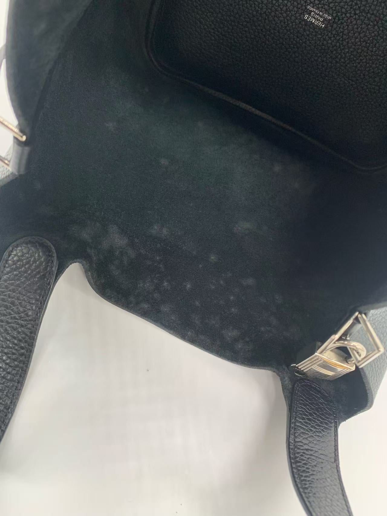 Hermès - Picotin Lock - Taurillon Clemence leather - Black - (22)