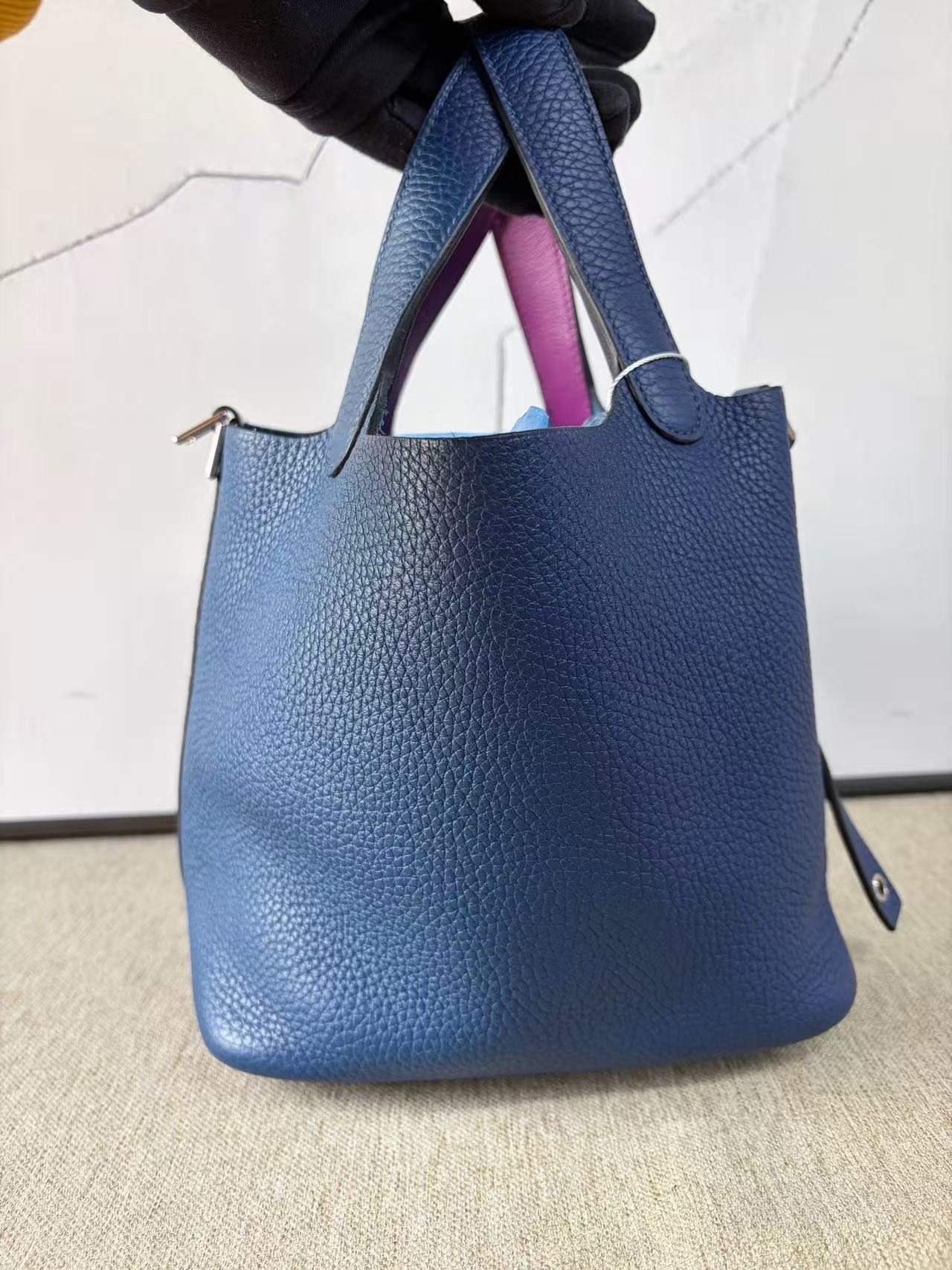 Hermès - Picotin Lock - Taurillon Clemence leather - Deep Blue with Anemone Purple - (mini)
