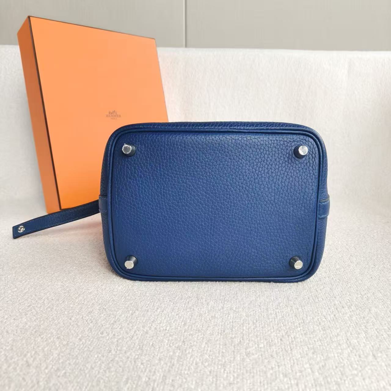 Hermès - Picotin Lock - Taurillon Clemence leather - Deep Blue with Anemone Purple - (mini)