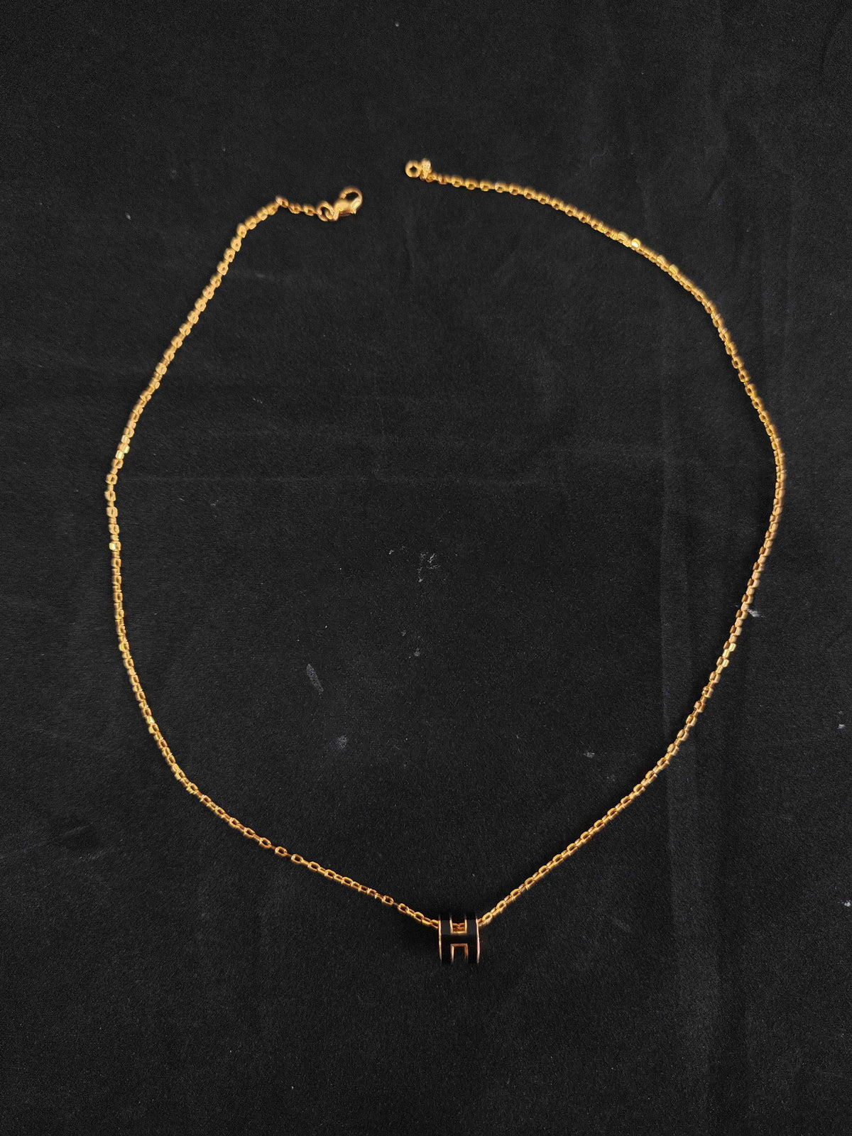 Hermes - Pop H - Gold-plated metal with a black lacquer or enamel pendant. - Multicolour