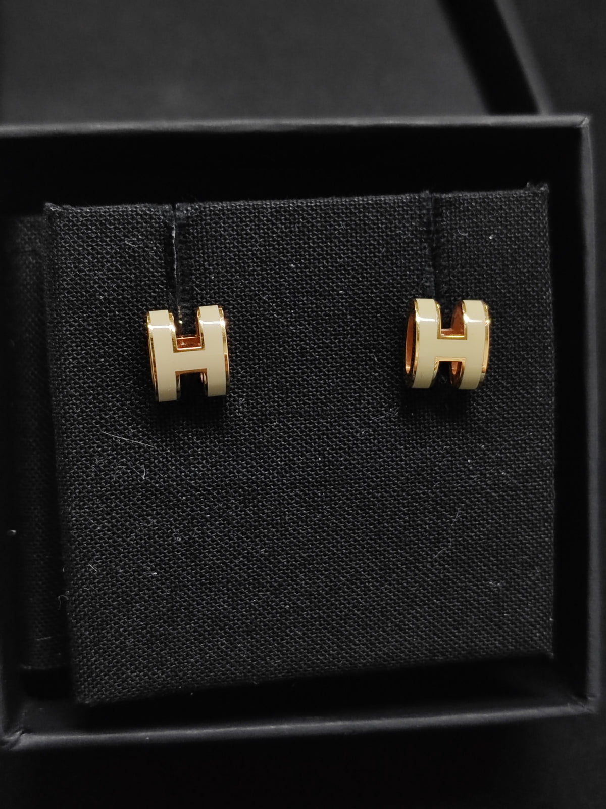 Hermes - Pop H - Gold-plated metal with a lacquered H motif - Yellow