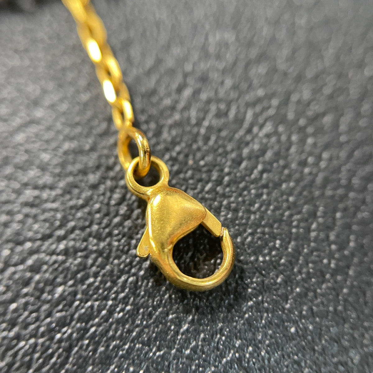 Hermes - Pop H Large - Metal with an orange lacquer pendant and gold-tone finish; exact metal composition is unspecified. - Orange - (40 cm)