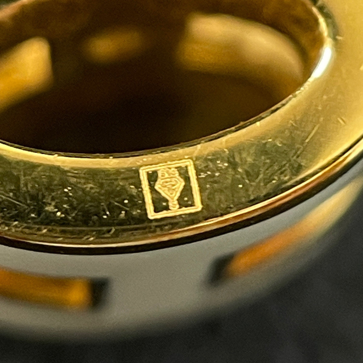 Hermes - Pop H Mini - Gold-tone metal with white enamel. - Multicolour