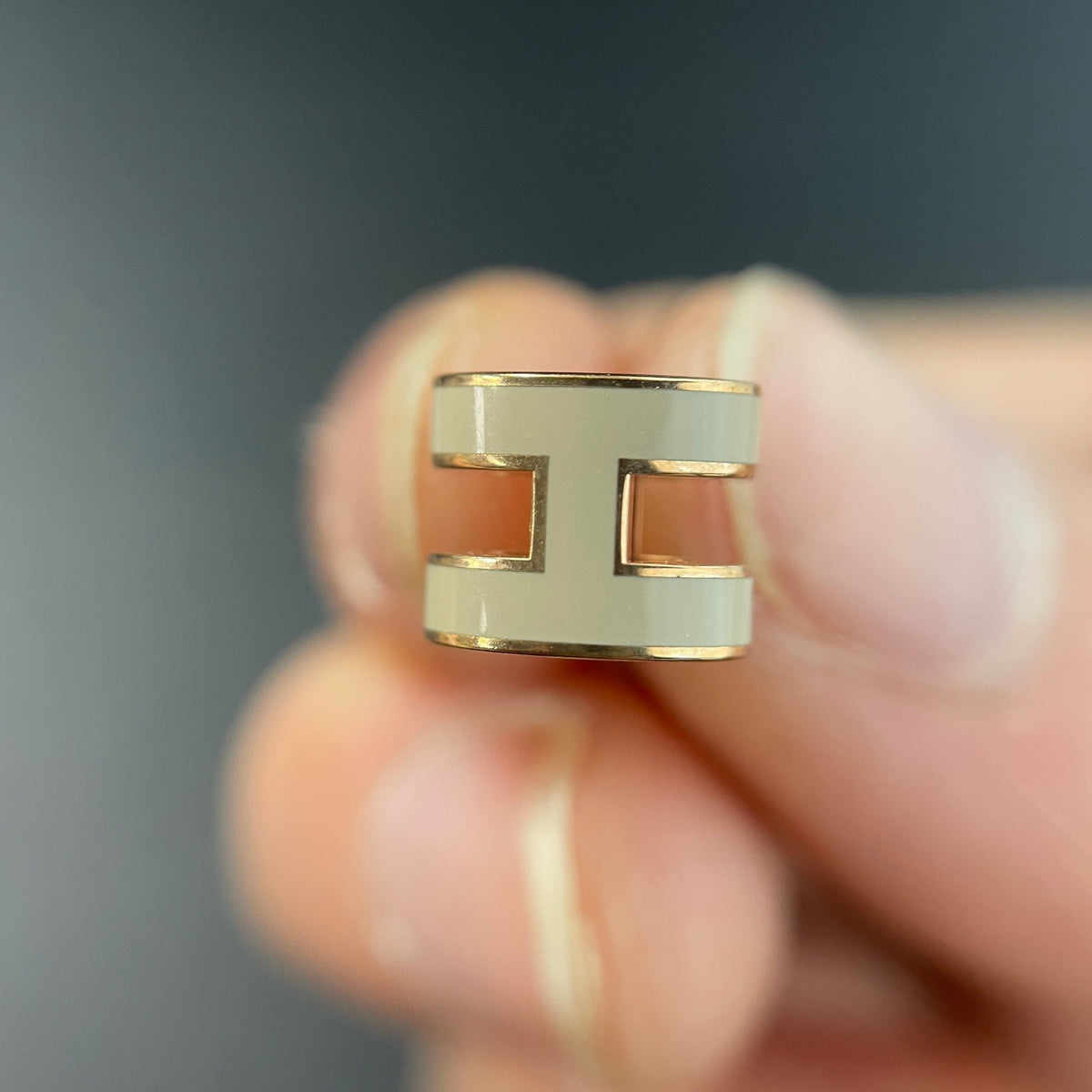 Hermes - Pop H Mini - Lacquered metal with rose gold-plated trim - Beige