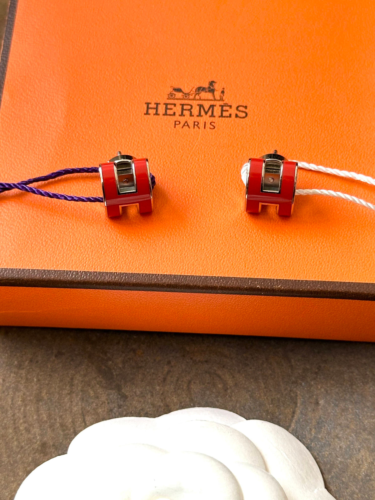 Hermes - Pop H - Palladium-plated metal with red lacquer - Red