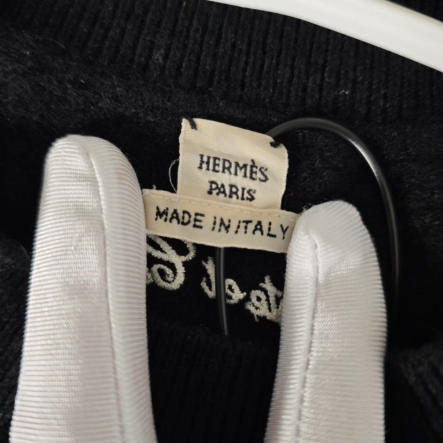 Hermès - Poste et Cavalerie - Cashmere - Black - (40)