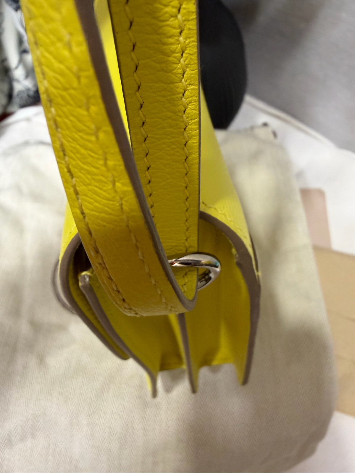 Hermes - Roulis 19 - Leather - Yellow - (mini)