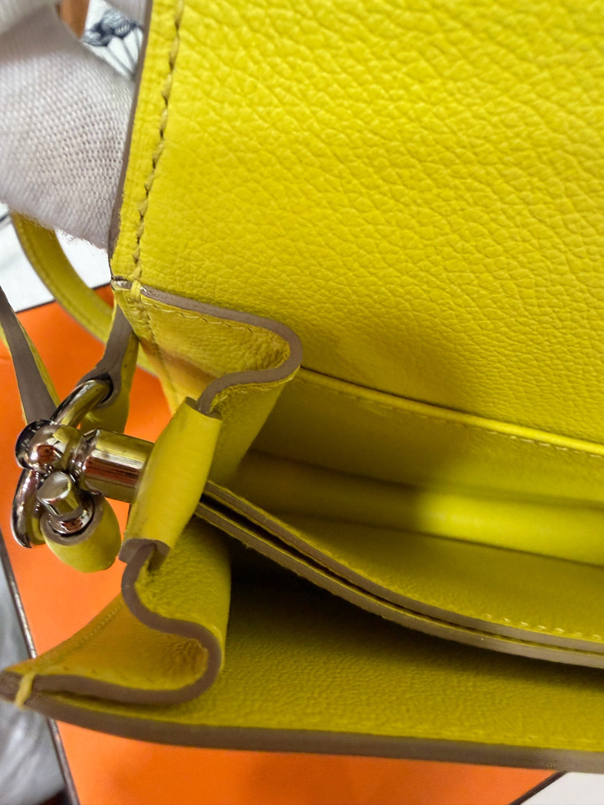 Hermes - Roulis 19 - Leather - Yellow - (mini)
