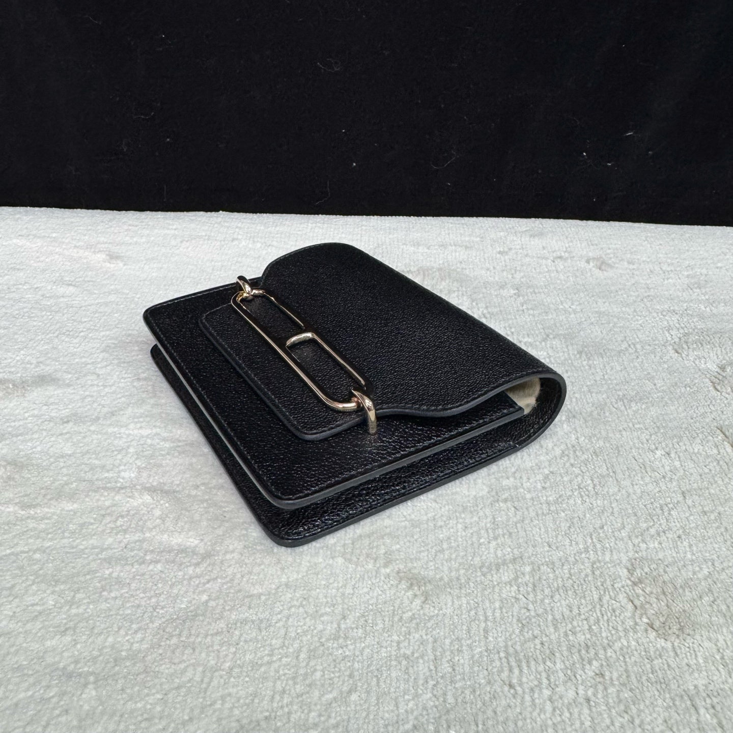 Hermès - Roulis Slim - Grained leather - Black with Gold-Tone Hardware - (mini)