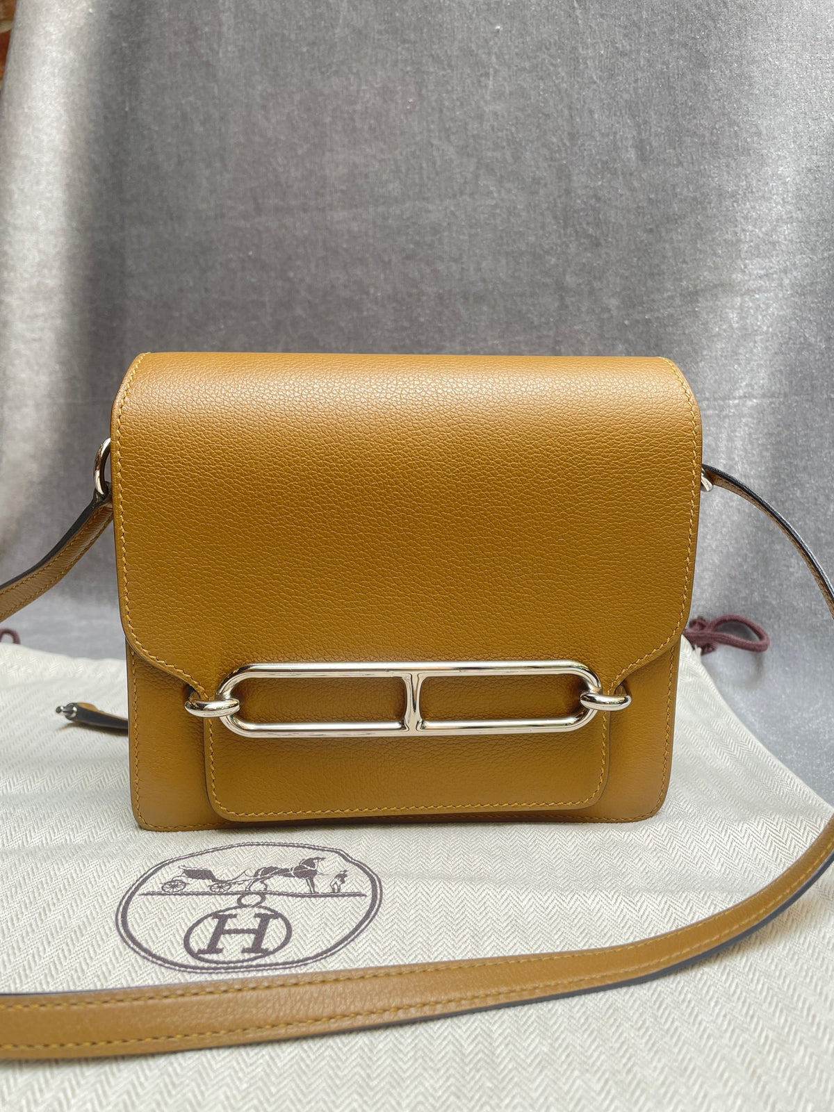 Hermes - Verrou Chaine - Leather - Camel - (mini)