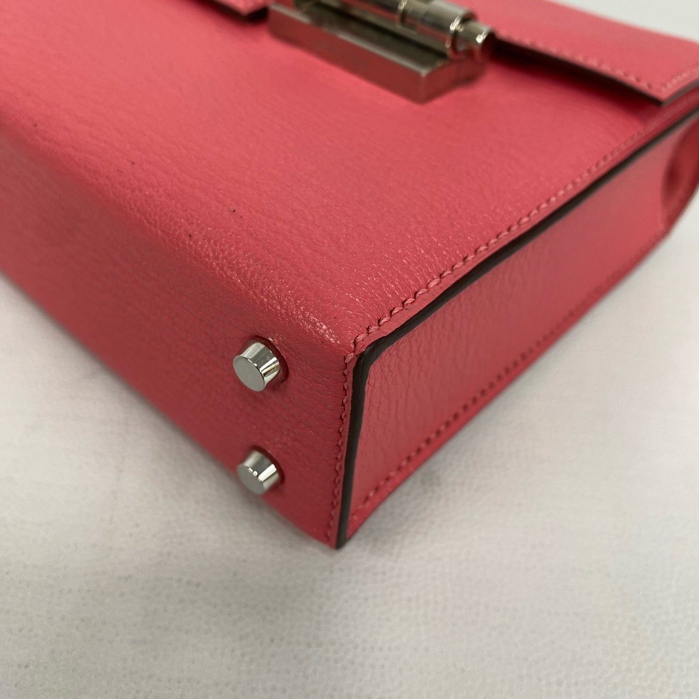 Hermès - Verrou Mini Chaîne - Grained leather - Lipstick Pink with Silver-Tone Hardware - (mini)