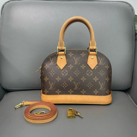 Louis Vuitton - Alma BB - Monogram canvas with Vachetta leather trim - Brown - (mini)