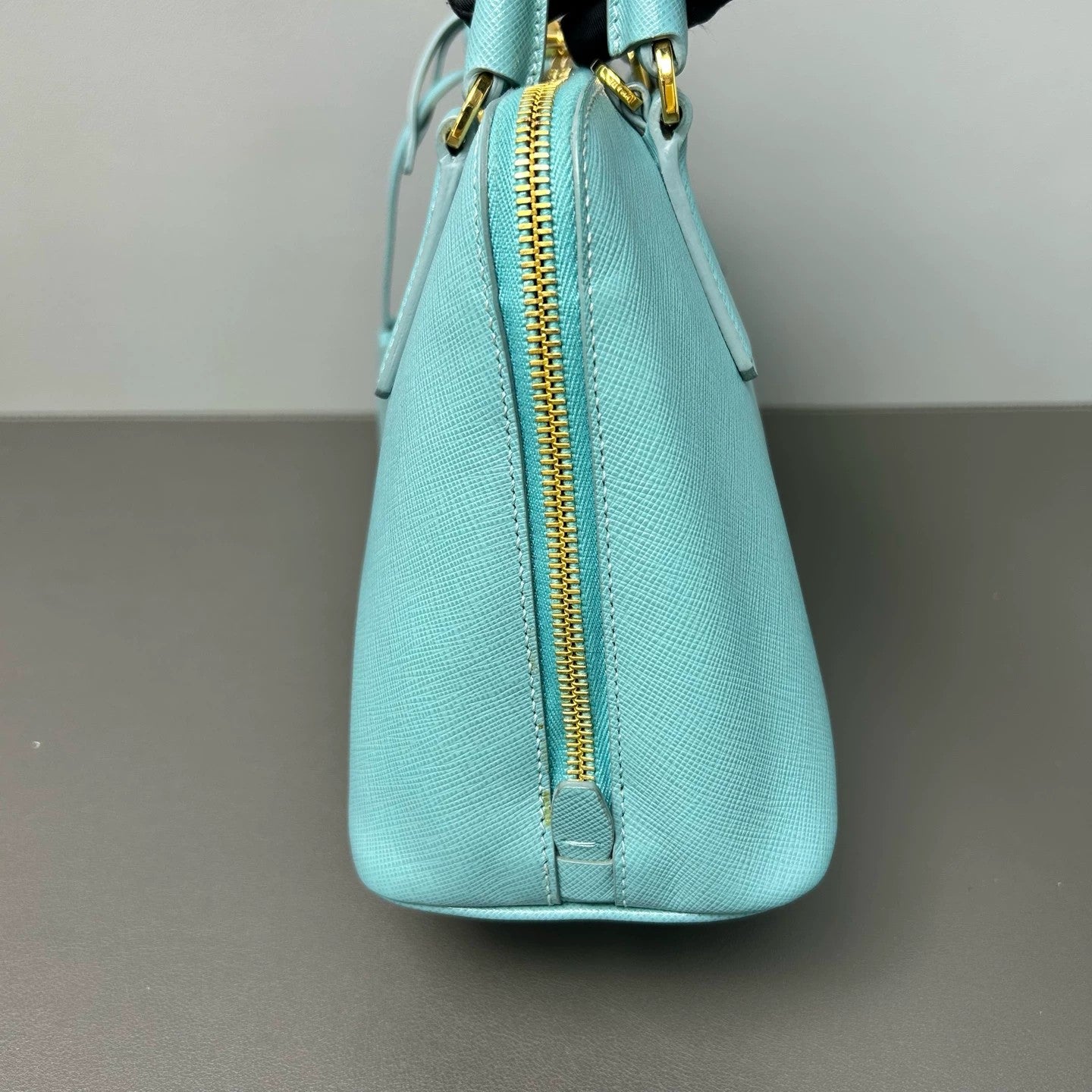 Prada - Galleria Bag - Leather - Blue - (Small)