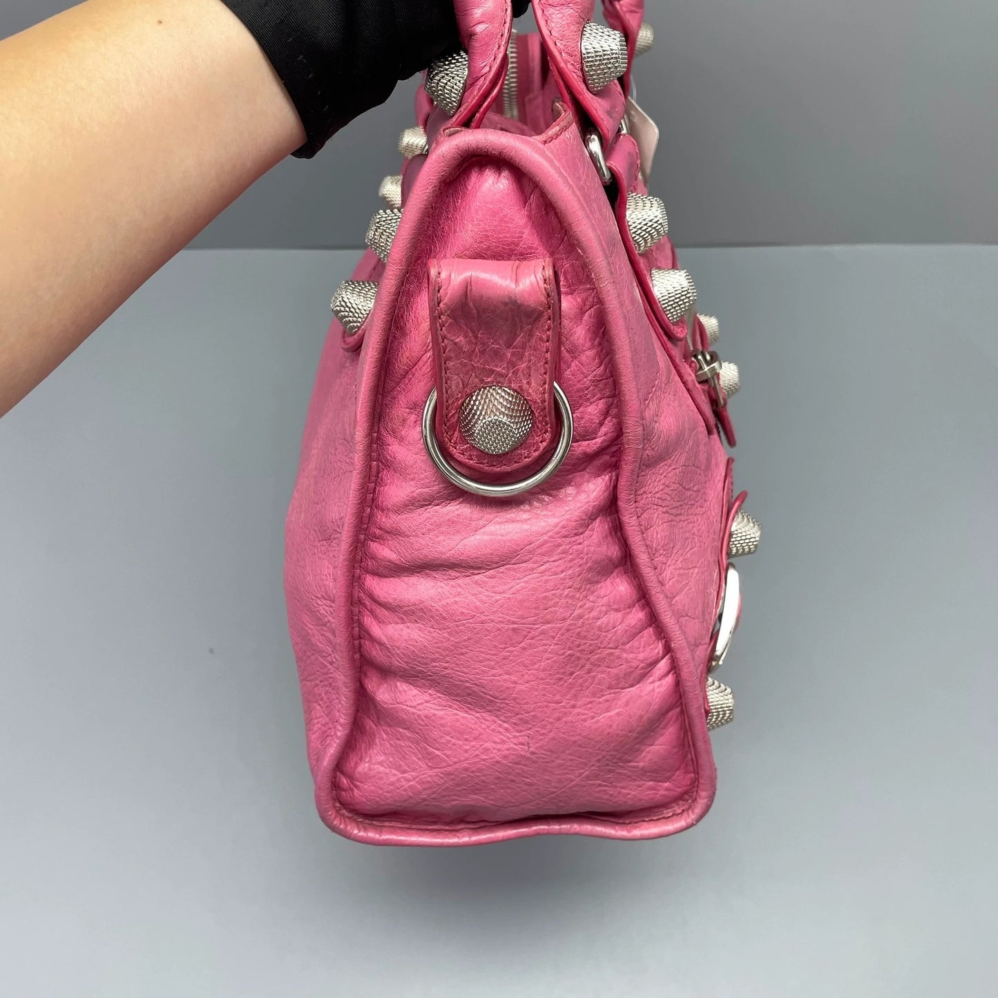 Balenciaga - City Bag - Distressed lambskin leather - Pink - (Small)