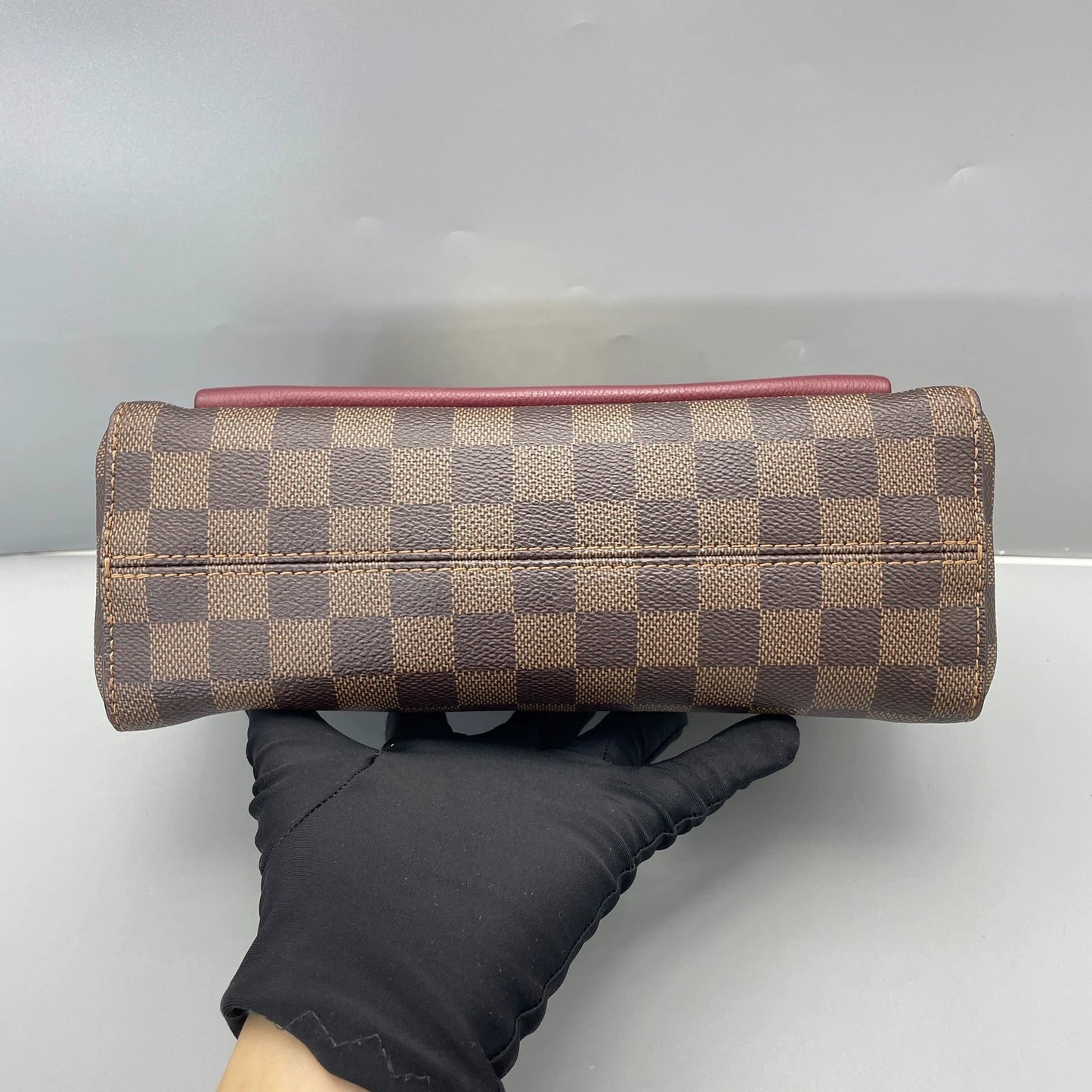 Louis Vuitton - Vavin PM - Damier Ebene canvas with grained leather trim - Brown and Burgundy with Black accents - (Medium)