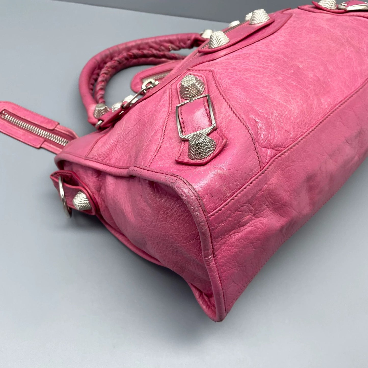 Balenciaga - City Bag - Distressed lambskin leather - Pink - (Small)