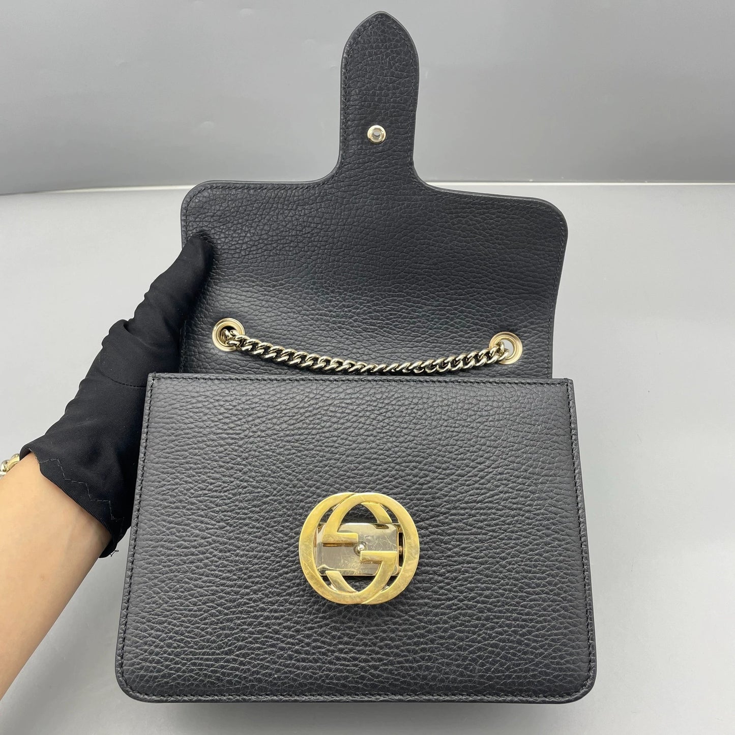 Gucci - Interlocking G Accordion Chain Bag - Leather - Black - (small)