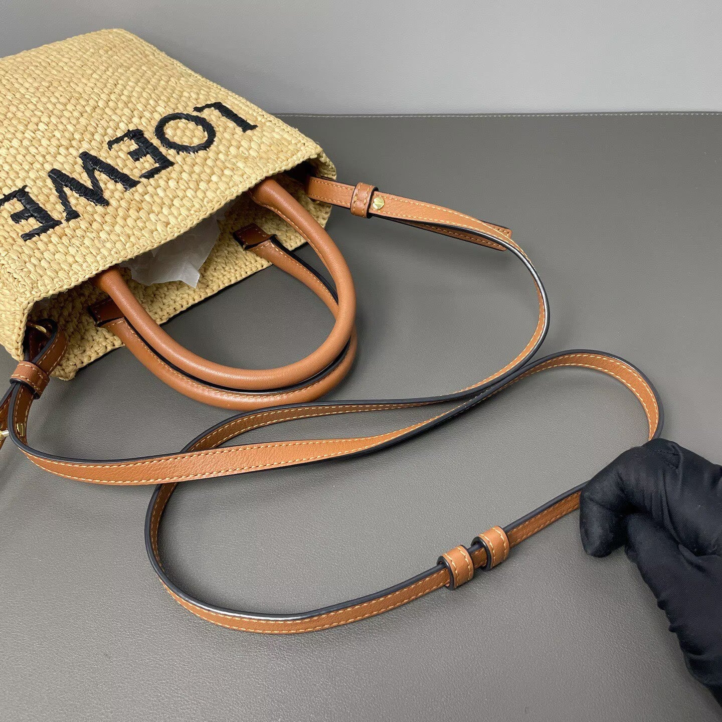 Loewe - A5 Tote Bag - Raffia with calfskin leather trim - Beige with black embroidery and brown leather - (small)